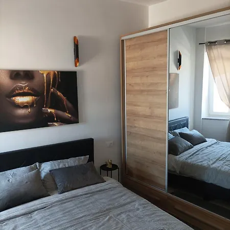 Konfort 2+2 Appartement *